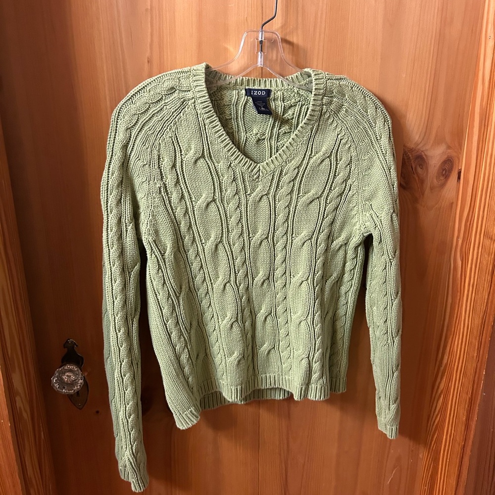 Izod Women's Sage V-Neck Cable Knit Sweater